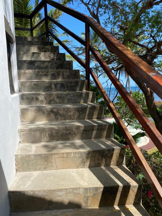 Silver Rock Hotel Malindi Exterior photo